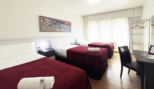 Triple Room with Shared Bathroom
