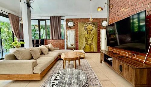 Villa with Private Pool