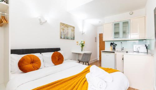 One-Bedroom Suite