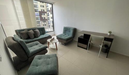 Apartment with Pool View 