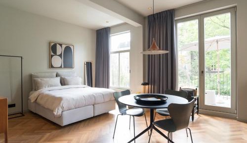 Deluxe Double or Twin Room with Garden View