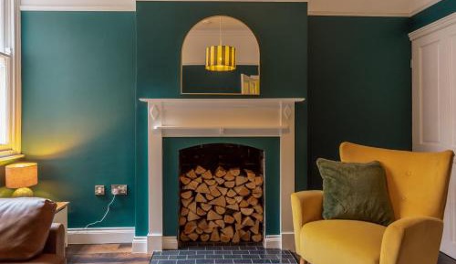 Three-Bedroom Holiday Home 