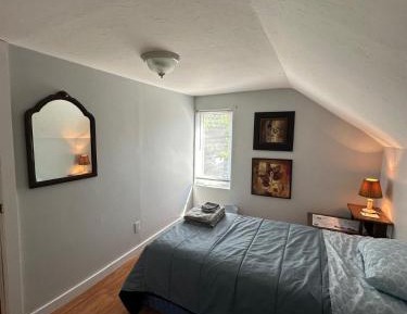 Standard Twin Room with Shared Bathroom