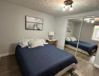 Queen Room with Shared Bathroom