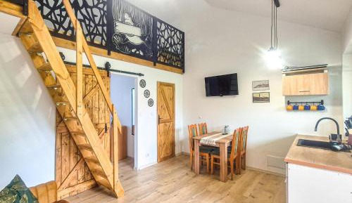 One-Bedroom Holiday Home