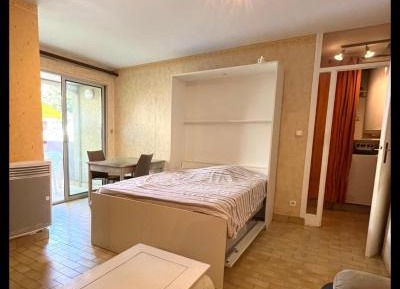 Room #1474720001