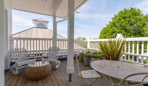 Indulgence Plus with Balcony