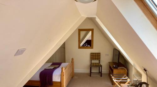 Double or Twin Room with Shower