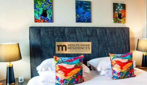 Apartment with Garden View