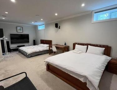 Twin Room with Private Bathroom