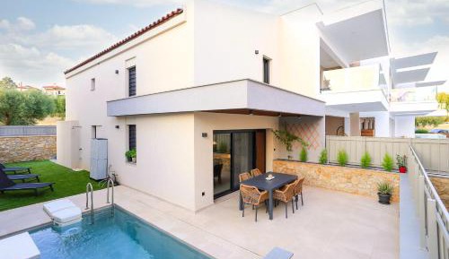 Villa with Private Pool