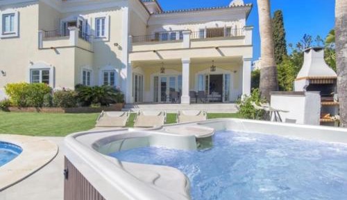 Villa