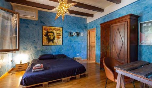 Apartment with Pool View 