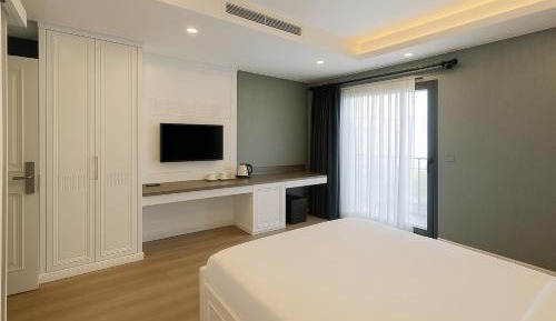Deluxe Double Room with Balcony