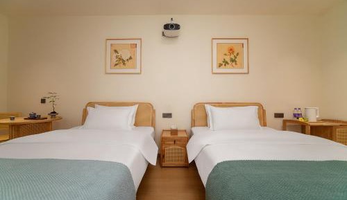 Twin Room with Garden View