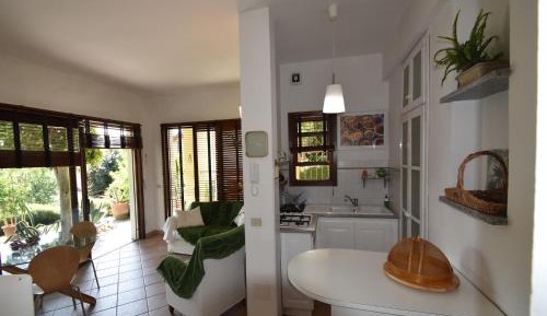 One-Bedroom Holiday Home