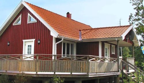 Two-Bedroom Holiday Home