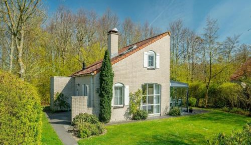 Three-Bedroom Vacation Home 