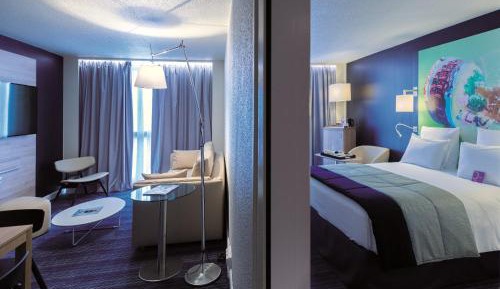 Privilege Apartment with 1 Double Bed and Sofa 