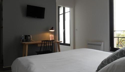 Comfort Double Room - Garden Side & sea view