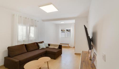 Three-Bedroom Superior Apartment