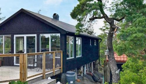 Two-Bedroom Holiday Home