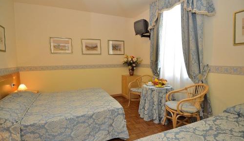 Quadruple Room with Bathroom