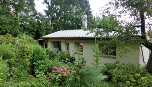 One-Bedroom Holiday Home