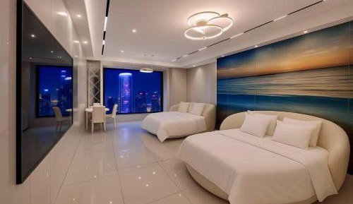 Three-Bedroom Premium Apartment with Balcony