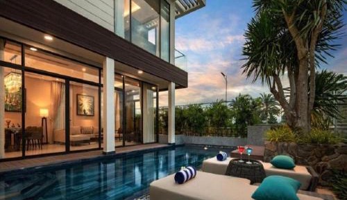 Villa with Private Pool