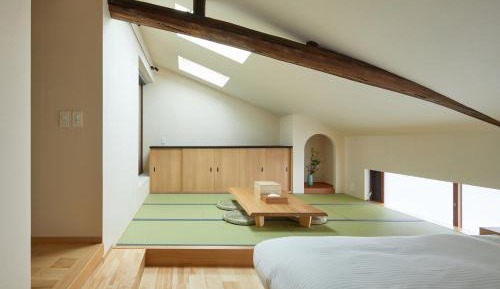 Double or Twin Room with Private Bathroom