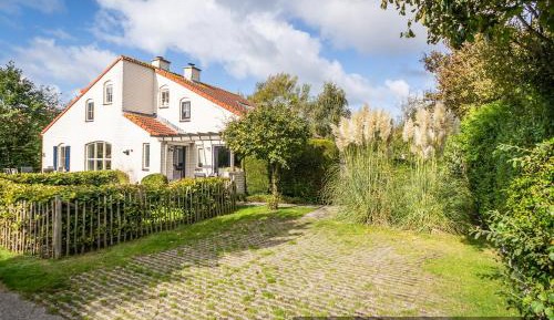 Three-Bedroom Bungalow