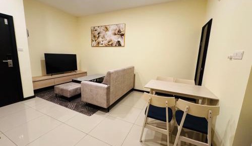 One-Bedroom Apartment