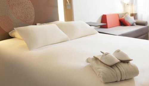 Executive Room with a Queen Bed