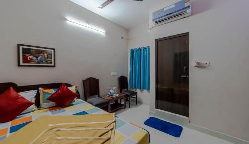 Standard Queen Room
