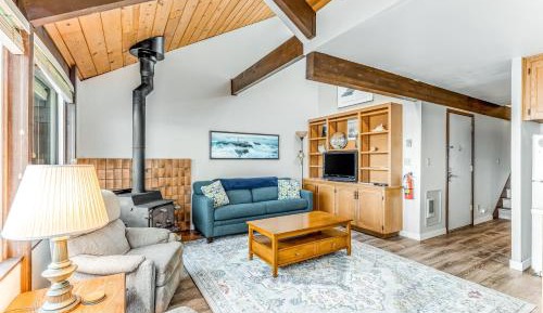 Two Bedroom Apartment 