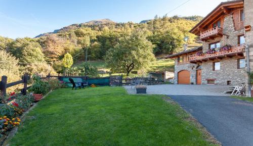 Superior One-Bedroom Apartment