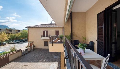 Superior One-Bedroom Apartment with Balcony