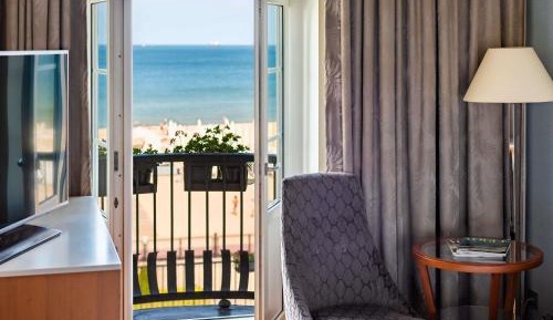 Superior Double Room with Balcony - Seafront