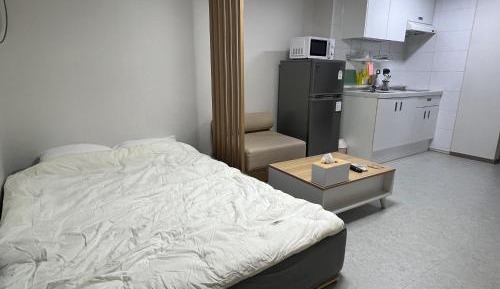 One-Bedroom Superior Apartment