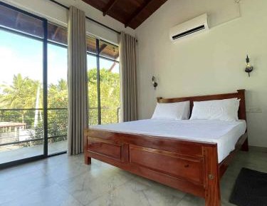 King Room with Balcony