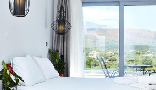 Double Room with Mountain View