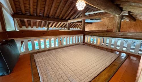 Family Room with Mountain View