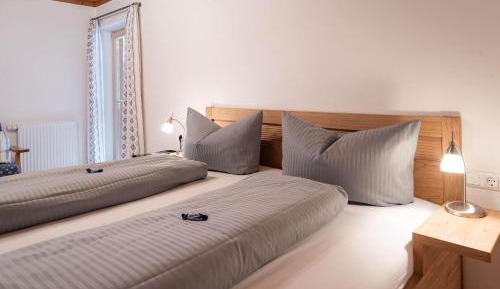 Deluxe Double Room with Extra Bed