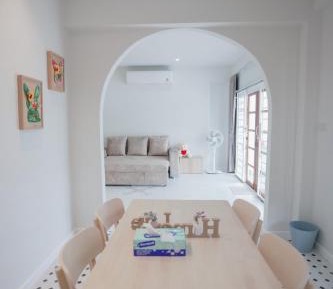 One-Bedroom Villa