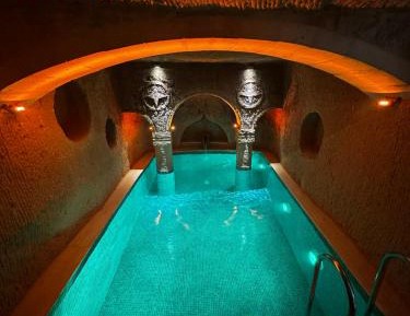 King Room with Pool View