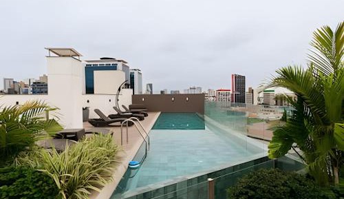 Two-Bedroom Deluxe Apartment