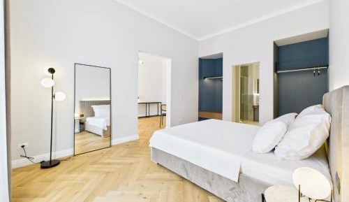King Suite with Balcony