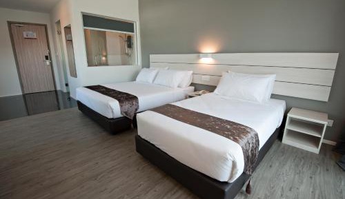 Premier Room
