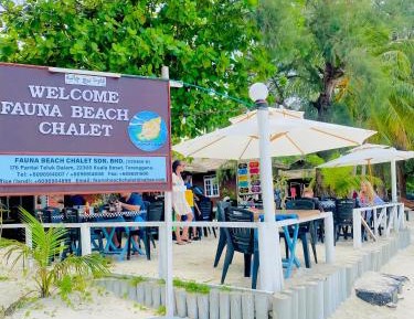 Family Room with Sea View